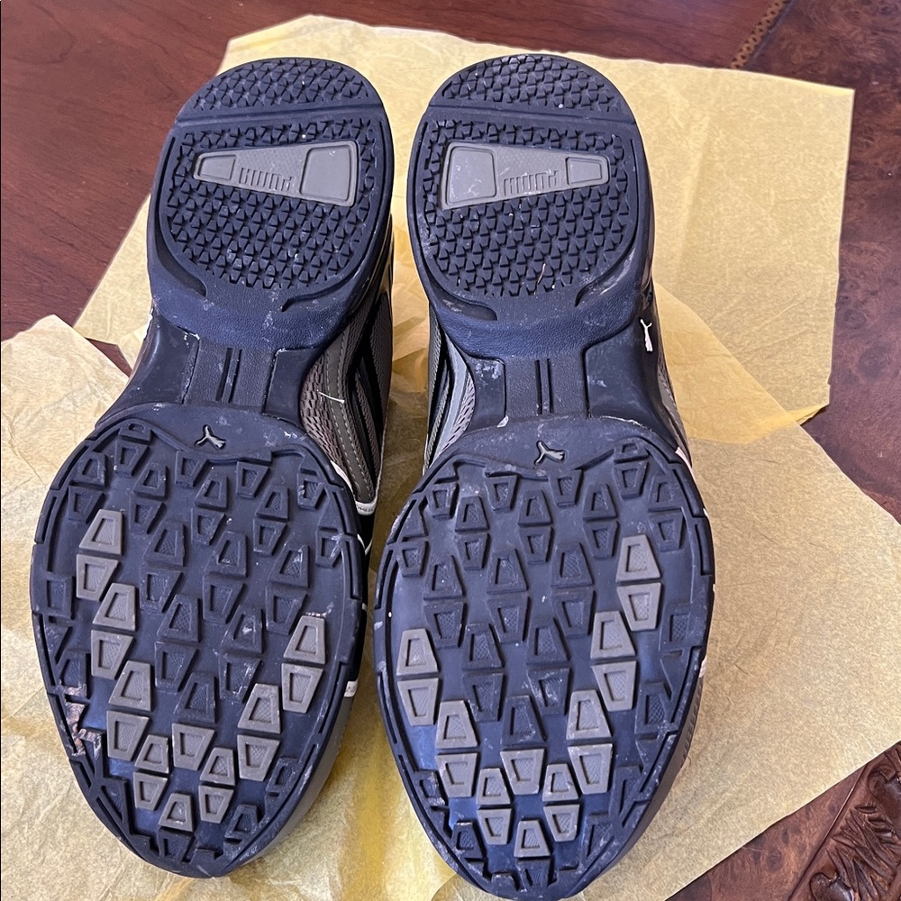 Mens Green Puma Athletic shoes - Picture 6 of 11